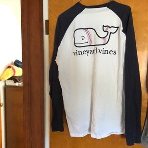 Men’s vineyard vines baseball T-shirt